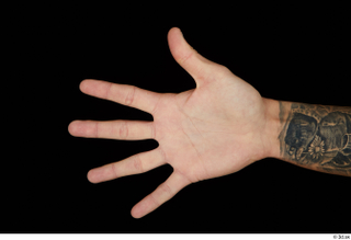 Claudio hand tattoo 0003.jpg